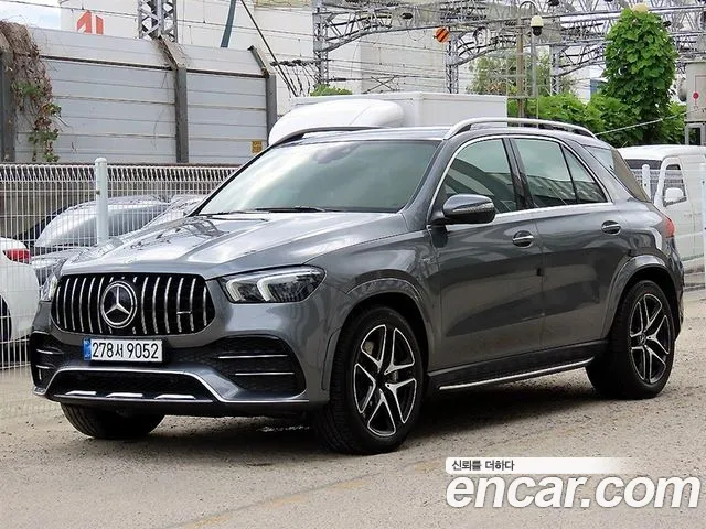 Mercedes-Benz GLE-Class — Фото автомобиля 2