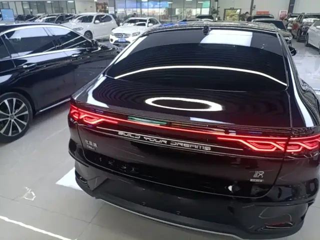 BYD Han — Фото автомобиля 5