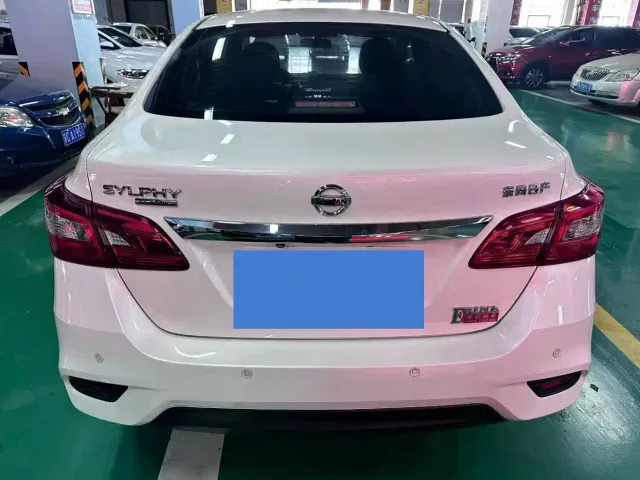 Nissan Sylphy — Фото автомобиля 4