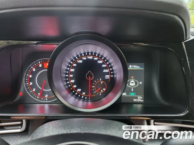 Hyundai Avante CN7 — Фото автомобиля 13