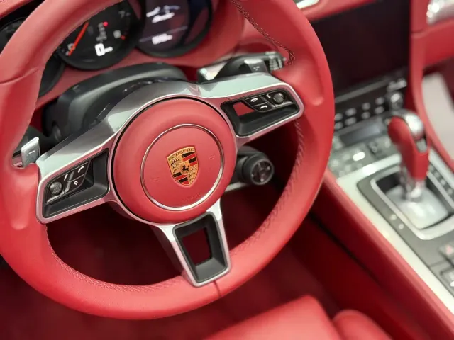 Porsche 718 — Фото автомобиля 15