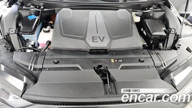 Kia EV6 — Фото автомобиля 6