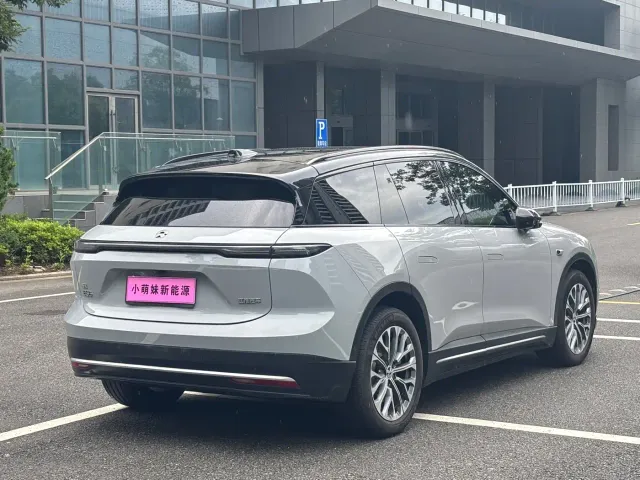 Nio ES6 — Фото автомобиля 26