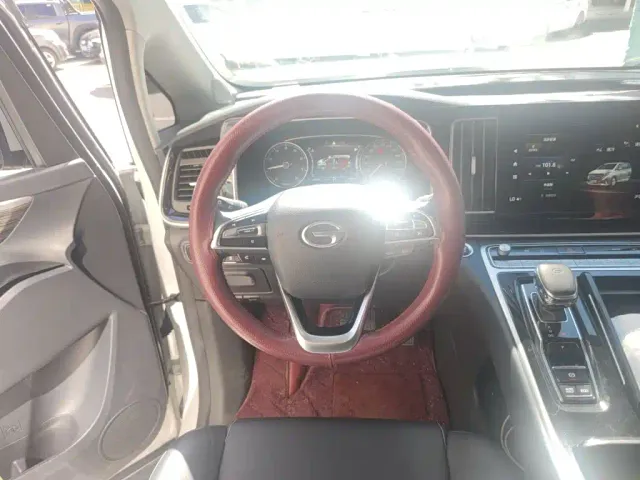 GAC Trumpchi M8 — Фото автомобиля 6