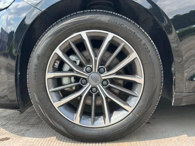 Geely Xingrui — Фото автомобиля 5