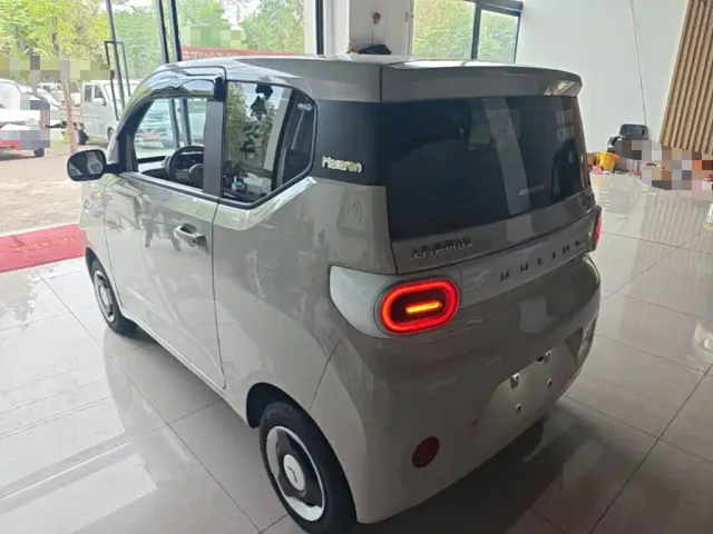 Wuling Hongguang Mini EV — Фото автомобиля 4