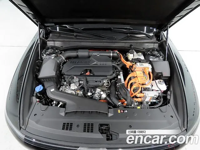 Hyundai Grandeur GN7 — Фото автомобиля 6