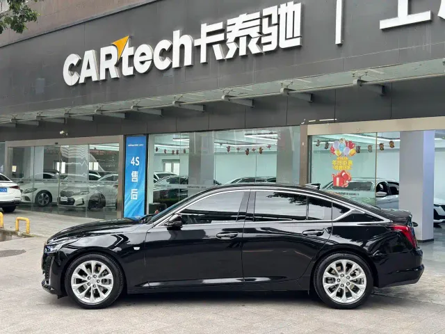 Cadillac CT5 — Фото автомобиля 18