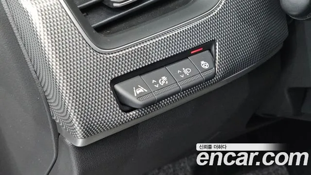 Renault Korea XM3 — Фото автомобиля 20