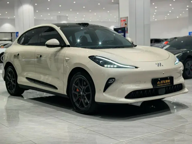 IM Motors LS6 — Фото автомобиля 3