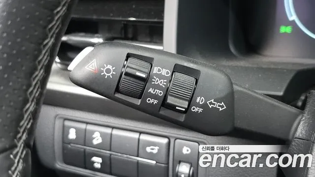 KG_Mobility_Ssangyong Rexton Rexton Arena Дизель 2.2 4WD — Фото автомобиля 27