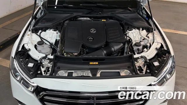 Mercedes-Benz E-Class E-класс W214 E300 4MATIC Exclusive — Фото автомобиля 6