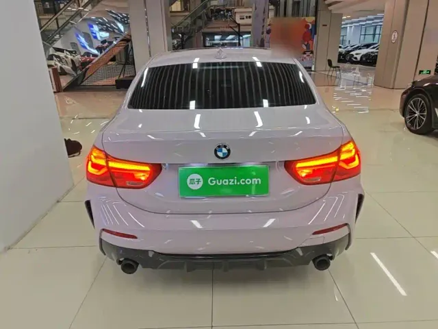 BMW 1 Series — Фото автомобиля 3