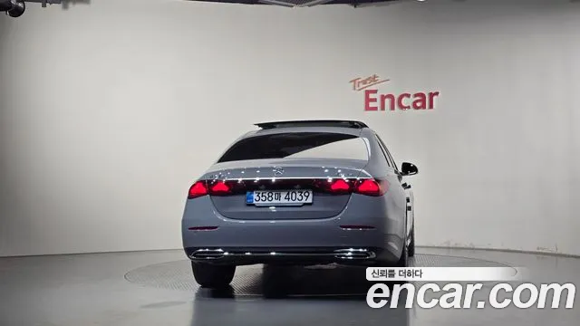 Mercedes-Benz E-Class W214 — Фото автомобиля 4