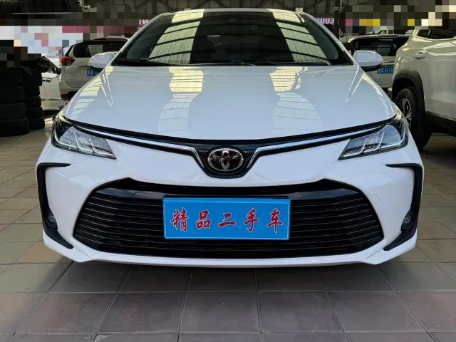 Toyota Corolla — Фото автомобиля 2