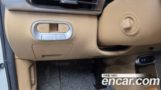 Genesis GV60 — Фото автомобиля 28