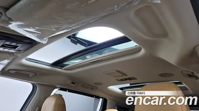 Kia Carnival 4th Gen — Фото автомобиля 16