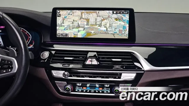 BMW 5 Series G30 — Фото автомобиля 18