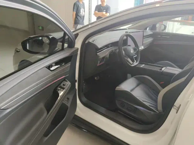 Volkswagen ID.7 Vizzion — Фото автомобиля 17