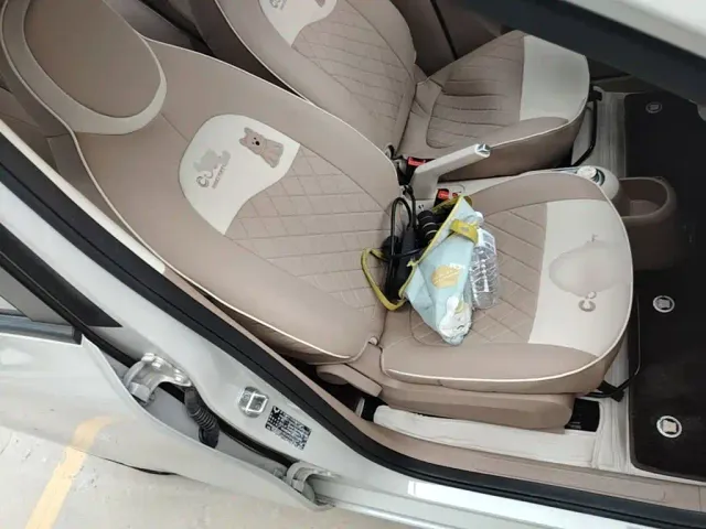 Wuling Hongguang Mini EV — Фото автомобиля 24