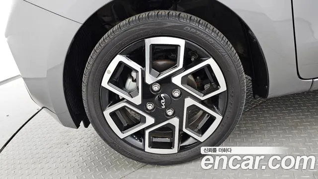 Kia RAY Новый Kia Ray Signature — Фото автомобиля 5