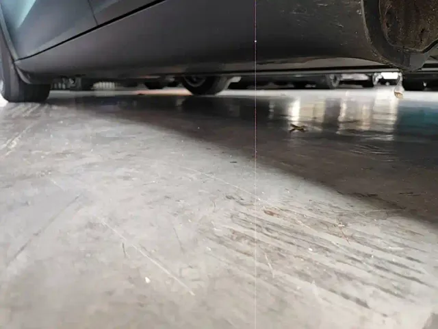 Tesla Model Y — Фото автомобиля 21