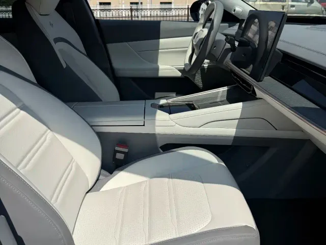 Dongfeng eπ 007 — Фото автомобиля 13