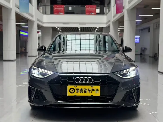 Audi A4L — Фото автомобиля 2