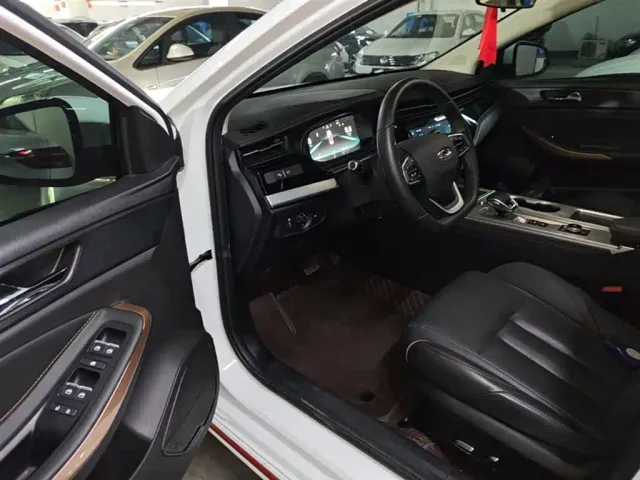 Chery Arrizo 5 PLUS — Фото автомобиля 15