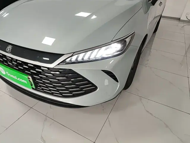 BYD Qin PLUS — Фото автомобиля 23