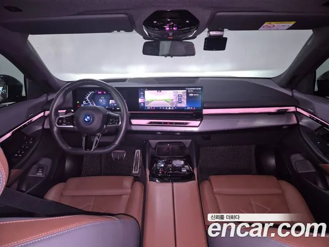 BMW i5 G60 — Фото автомобиля 7