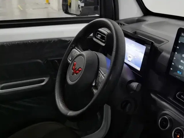 Wuling Zhiguang NEV — Фото автомобиля 22