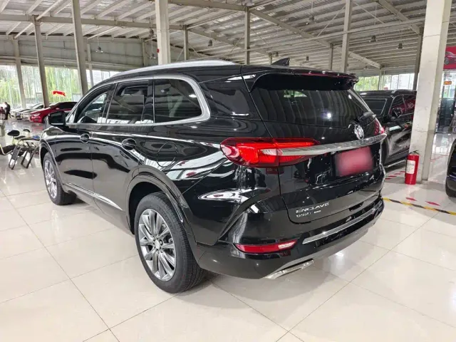 Buick Enclave — Фото автомобиля 17