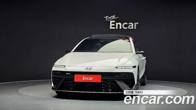 Hyundai Ioniq6 Long Range AWD — Фото автомобиля 3