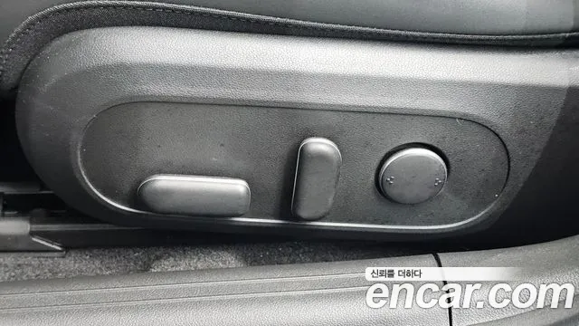 Hyundai Ioniq 6 — Фото автомобиля 20