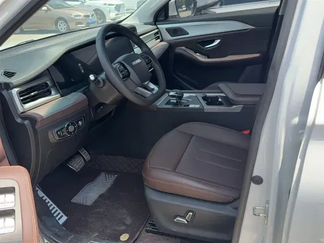 Jetour X90 Plus — Фото автомобиля 4