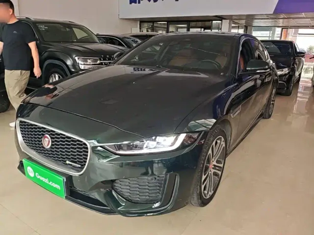 Фотография автомобиля — Jaguar XEL