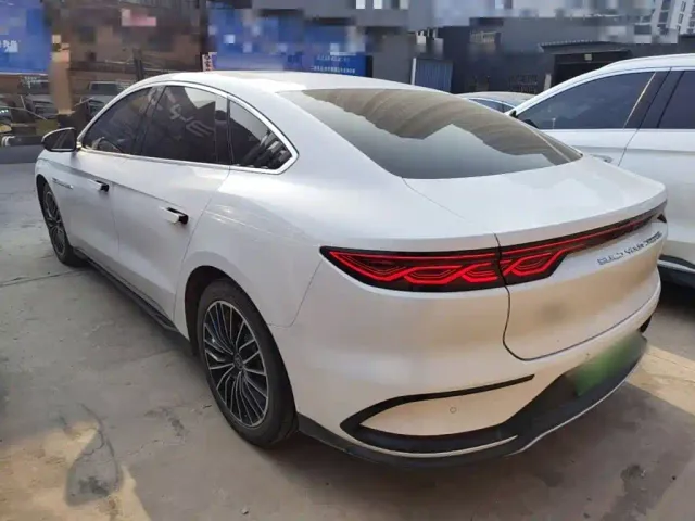 BYD Han — Фото автомобиля 4