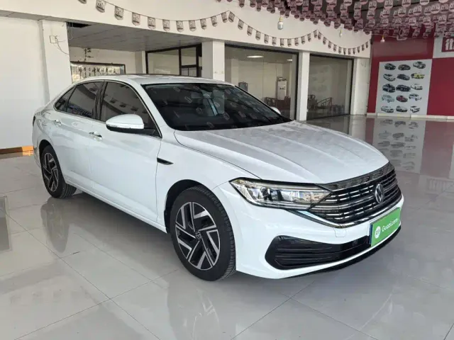 Volkswagen Sagitar — Фото автомобиля 9