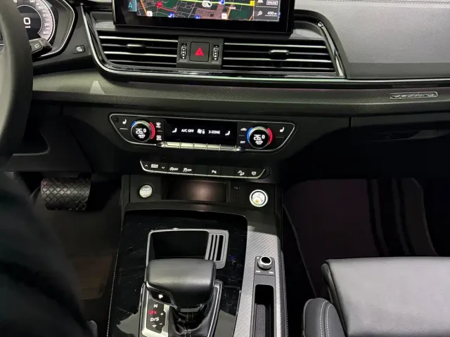 Audi Q5L — Фото автомобиля 15