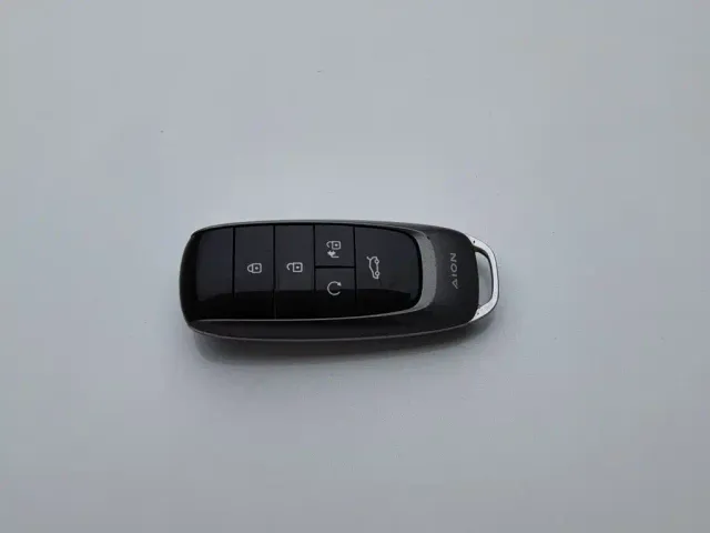 GAC Aion Y — Фото автомобиля 19