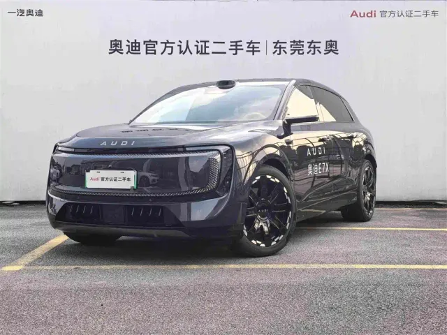 Фотография автомобиля — Audi E7X