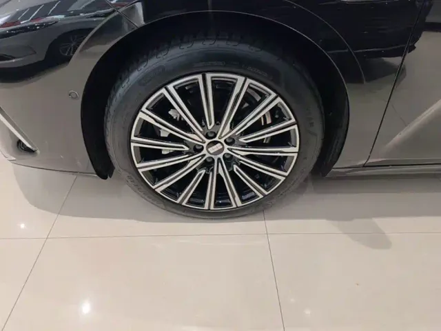 Geely Galaxy Xingyao 8 — Фото автомобиля 22