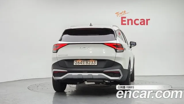 Kia Sportage Sportage 5-е поколение Дизель 2.0 2WD — Фото автомобиля 4