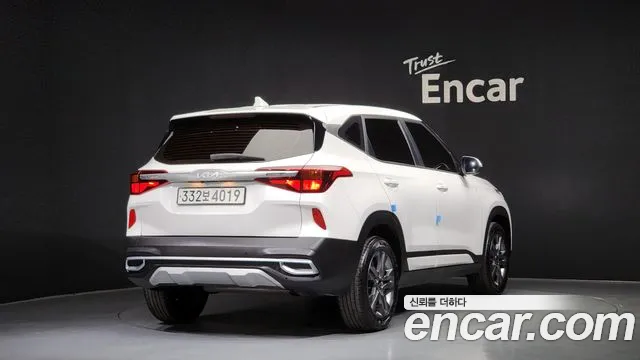 Kia Seltos Seltos Бензин 1.6 турбо 2WD — Фото автомобиля 2