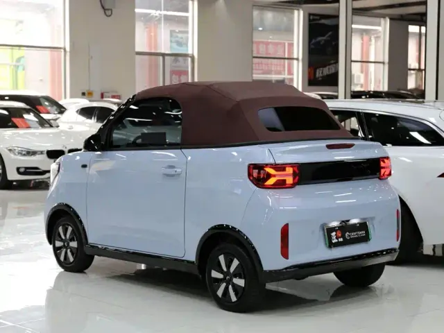 Wuling Hongguang Mini EV — Фото автомобиля 23