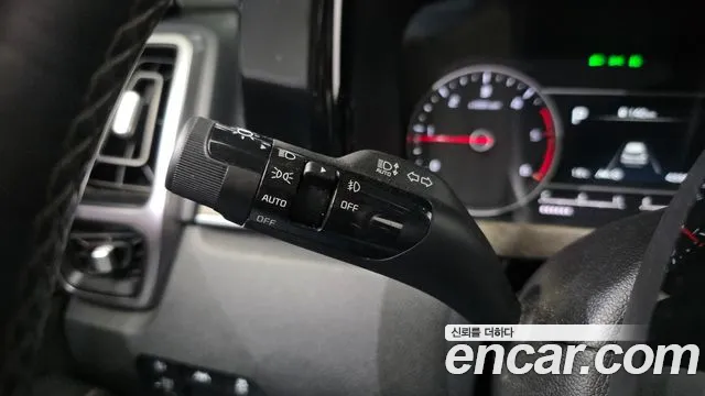 Kia Sorento Sorento 4-е поколение Дизель 2.2 2WD — Фото автомобиля 30
