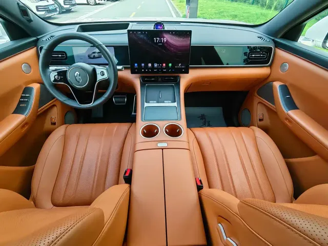 Aito M7 — Фото автомобиля 5