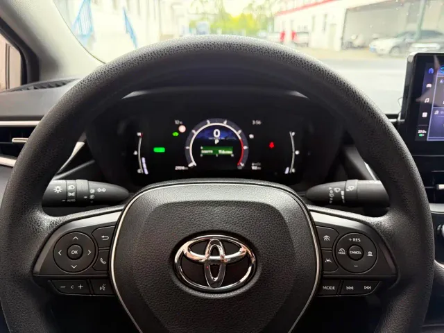 Toyota Corolla — Фото автомобиля 16