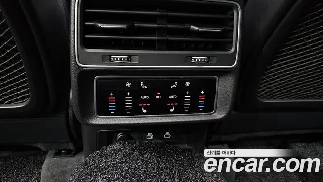 Audi Q7 55 TFSI quattro Premium — Фото автомобиля 19